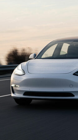 5 popular electric cars of the year